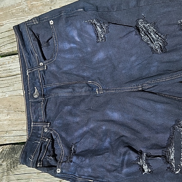 American Eagle Faded Black Stretch Mom Jeans - Picture 4 of 8
